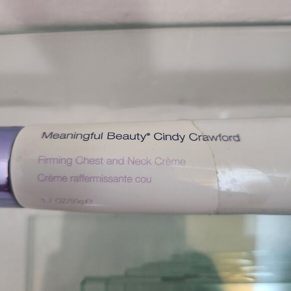Cindy Crawford Meaningful Beauty Firming chest and neck creme 1.7 oz - Picture 2 of 4